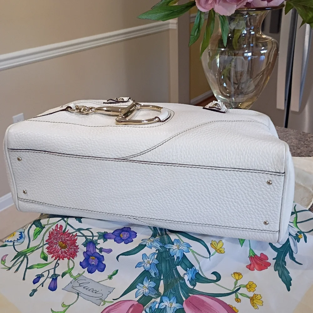 Gucci Leather Hasler Boston White Satchel - Picture 15 of 17